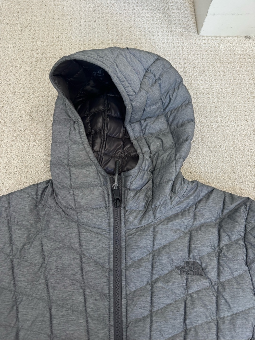 The North Face Women's Black Quilted Long Puffer Jacket - Picture 3 of 7